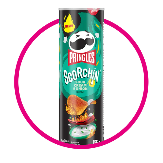 PRINGLES SCORCHIN SOUR CREAM  ONION LATA 158G